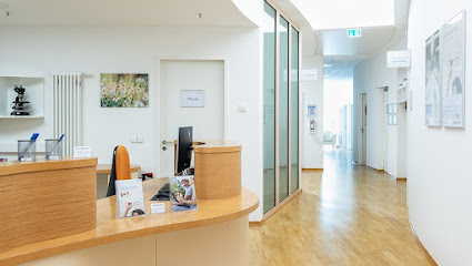 LASIK-Chirurg Lasermed Augenklinik - Augenlaser-Zentrum in den Spandau Arcaden